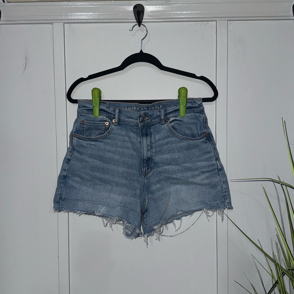 Women’s American Eagle shorts (highest rise ‘90s boyfriend short)